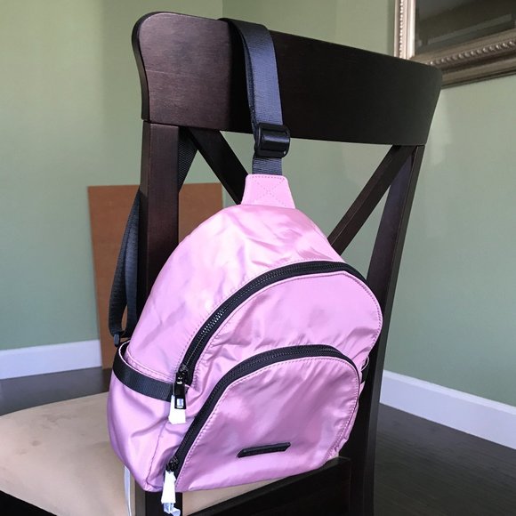 Fabletics Downtown Mini Sling - New! - Picture 4 of 8